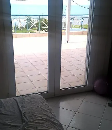 Koukmaris House Habitación en casa particular