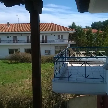 Koukmaris House * Επανωμή