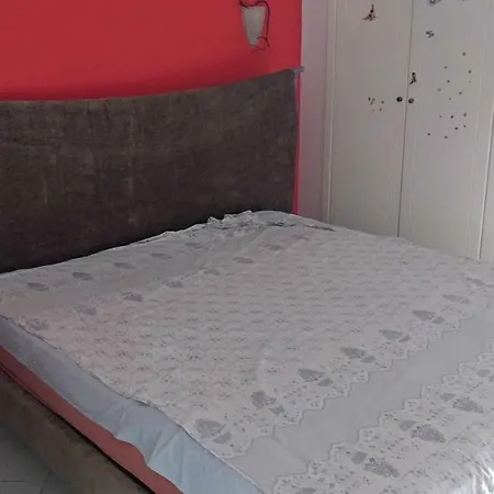 Δωμάτια σε οικογενειακή κατοικία Koukmaris House Επανωμή