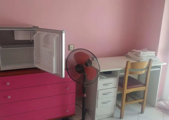 Gazde/Camere de închiriat Koukmaris House Epanomi