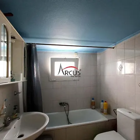 Koukmaris House Homestay