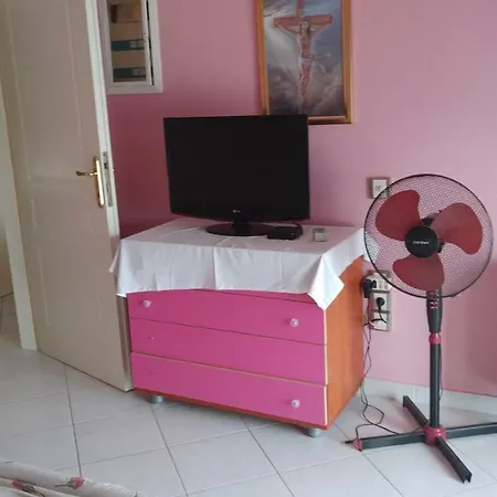 Homestay Koukmaris House